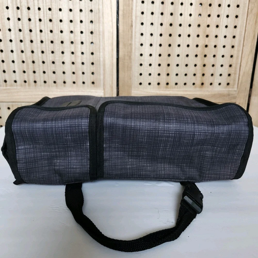 Thirty-One PACK N PULL CADDY Car Storage Organizer Bag Pattern: Black Cross Pop
